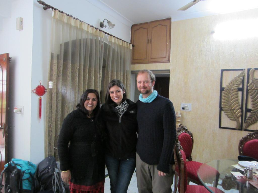 N.Homestay Agra  Bagian luar foto