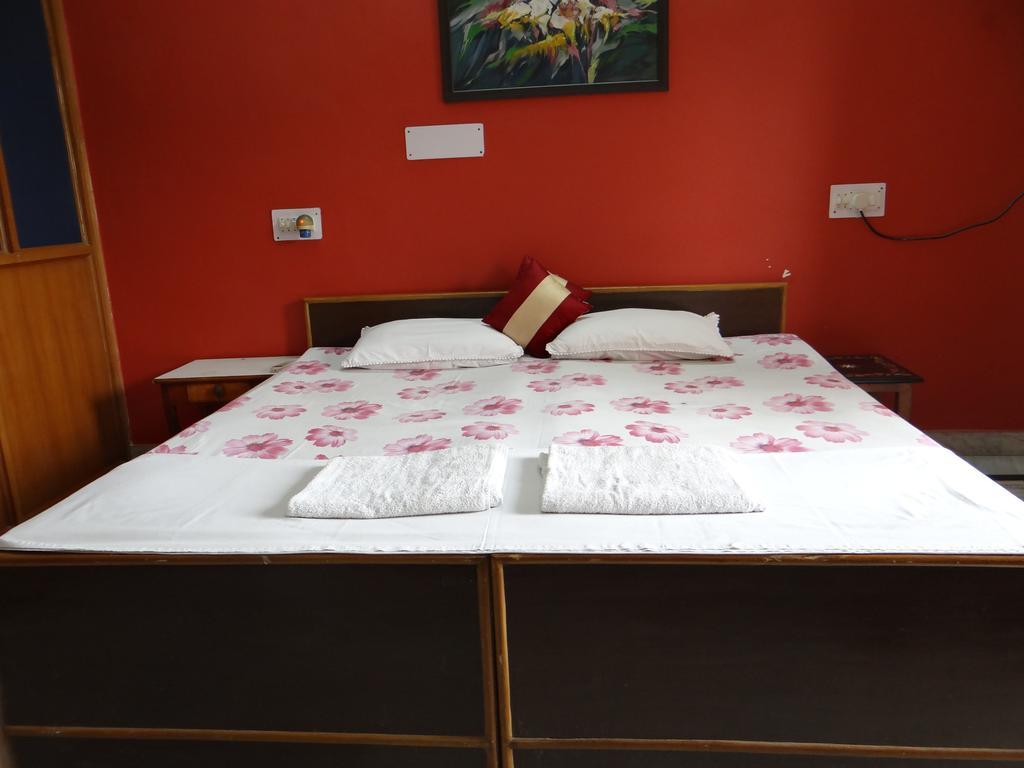 N.Homestay Agra  Ruang foto